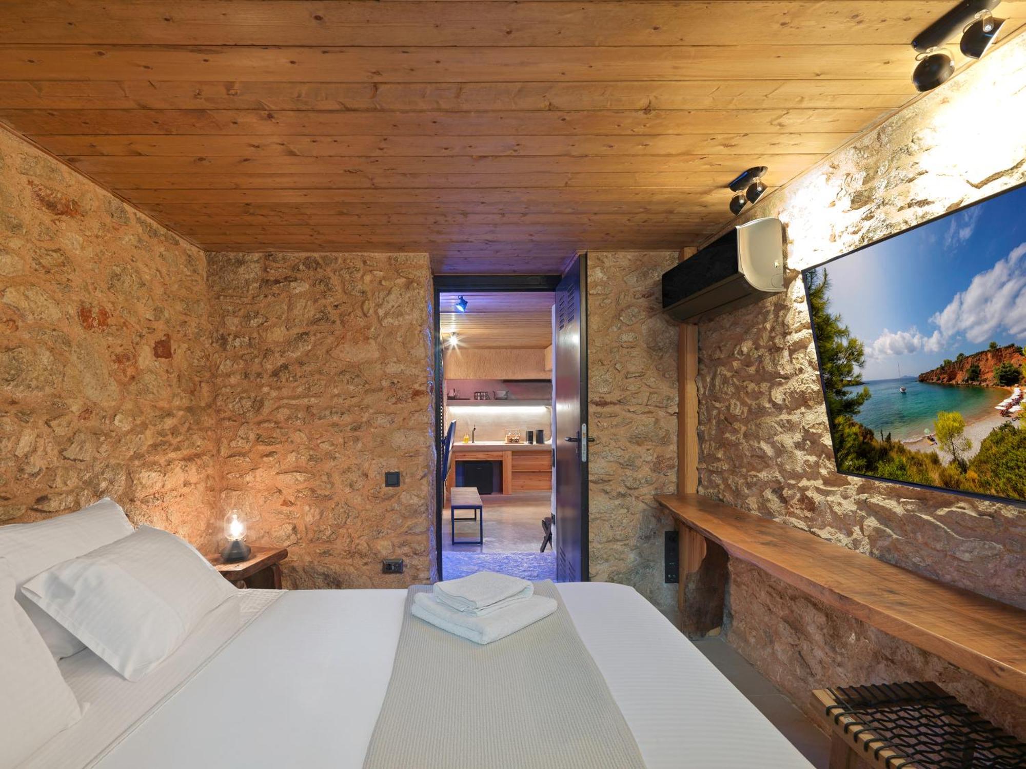 Sea View Garden Suites Piraeus Exterior photo